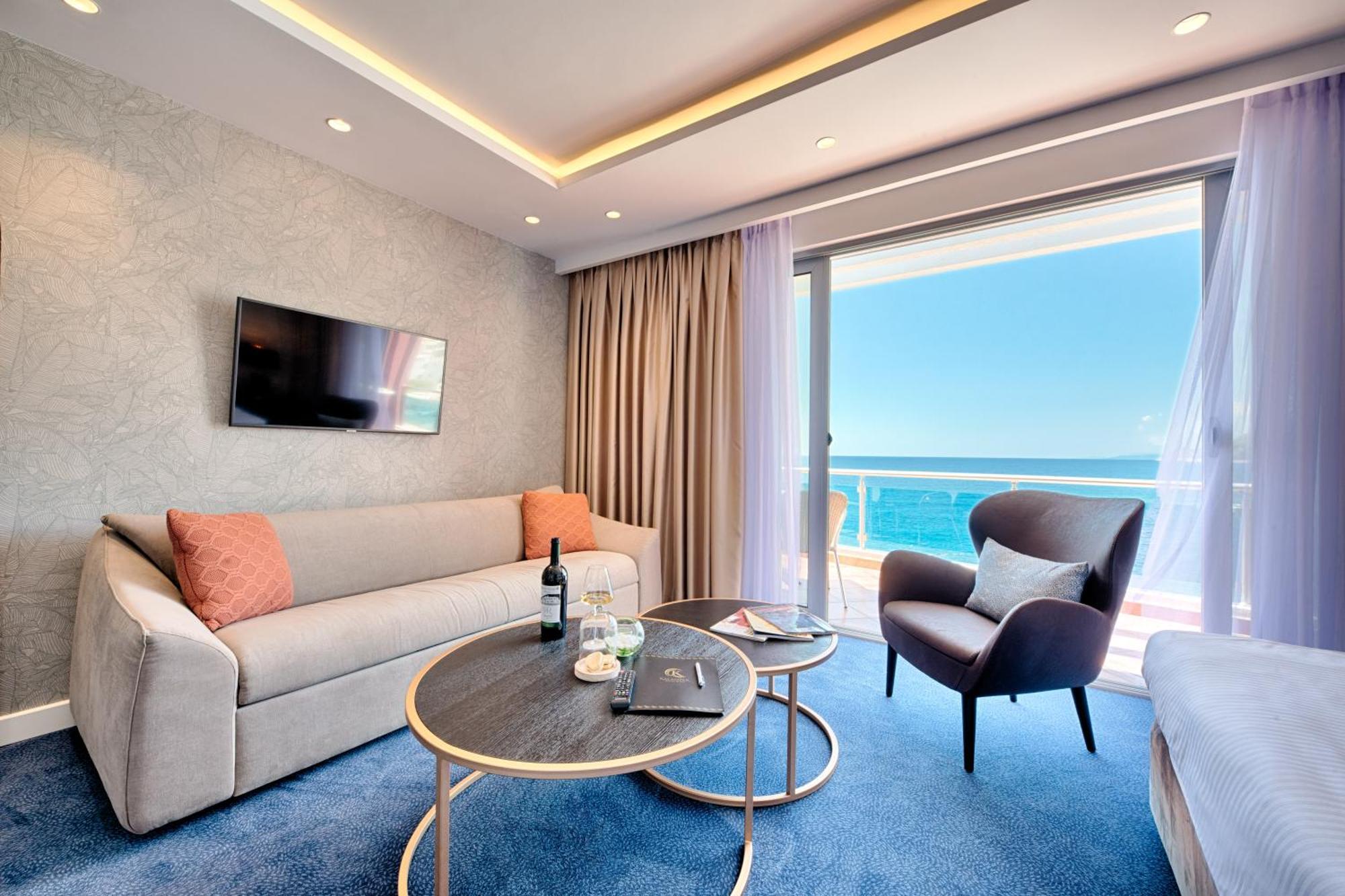 Kalamper Hotel & Spa Добра вода Екстериор снимка